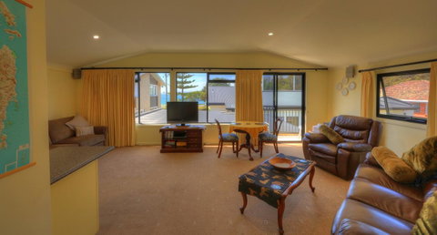 Birchwood On The River - Devonport, Tasmania - Self-Contained And Self-Catering Accommodation - Broome Tourism 18