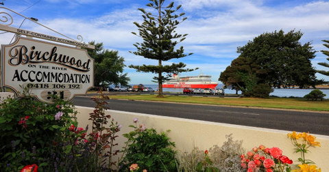 Birchwood On The River - Devonport, Tasmania - Self-Contained And Self-Catering Accommodation - Broome Tourism 0