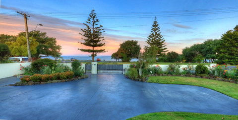 Birchwood On The River - Devonport, Tasmania - Self-Contained And Self-Catering Accommodation - Broome Tourism 10