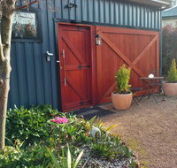 The WeareHouse In Deloraine - Broome Tourism