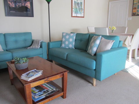 Elm Trees Accommodation @ Ross - Broome Tourism 12