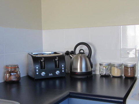 Elm Trees Accommodation @ Ross - Broome Tourism 20