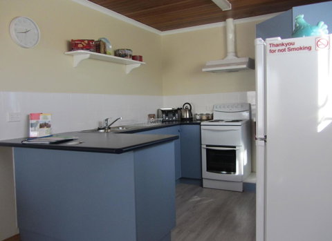 Elm Trees Accommodation @ Ross - Broome Tourism 17