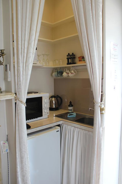 Alice\'s Cottages - Broome Tourism 4
