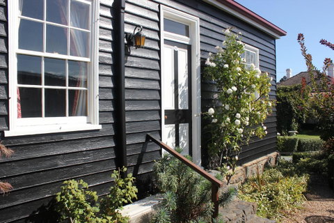 Alice\'s Cottages - Broome Tourism 9