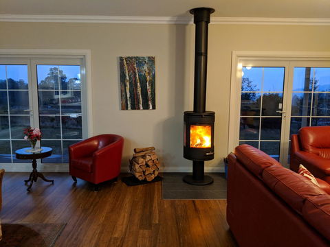 Mountain Blue Guest House - Broome Tourism 7