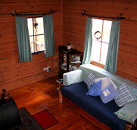 Cradle Mountain Love Shack - Broome Tourism