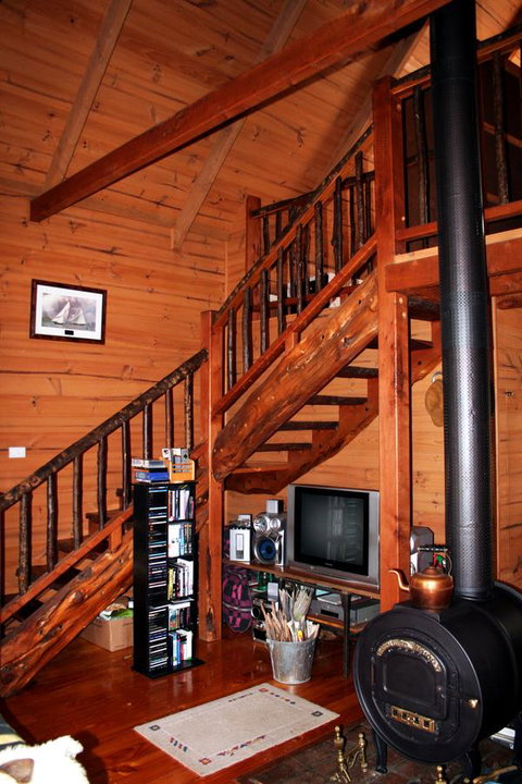 Cradle Mountain Love Shack - Broome Tourism 5