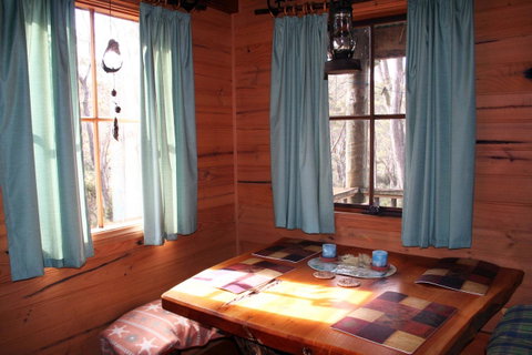 Cradle Mountain Love Shack - Broome Tourism 3