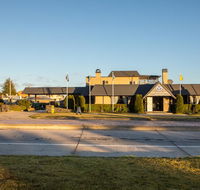 New England Motor Lodge - Broome Tourism