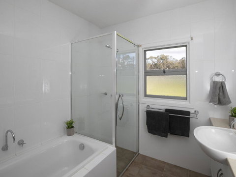 Newbury Haven - Broome Tourism 1