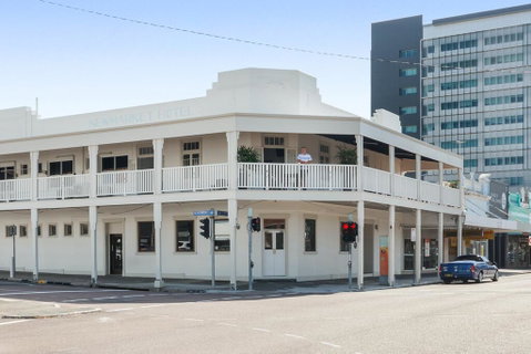 Newmarket Hotel - Broome Tourism 2