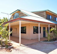 Ningaloo Breeze Villa 10 - 3 Bedroom Fully Self-Contained Disabled-Friendly Accommodation - Broome Tourism