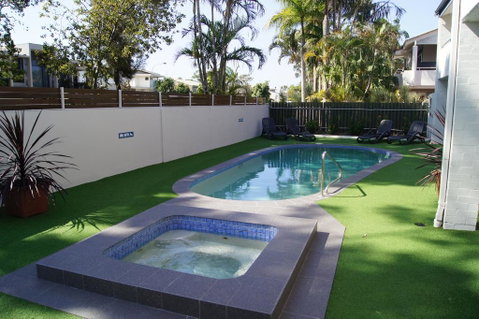Noosa Parade Holiday Inn - Broome Tourism 0