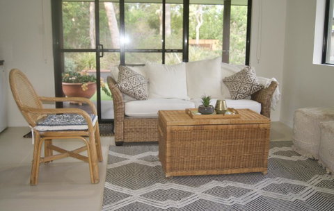 Noosa Studio At Lake Weyba - Broome Tourism 1