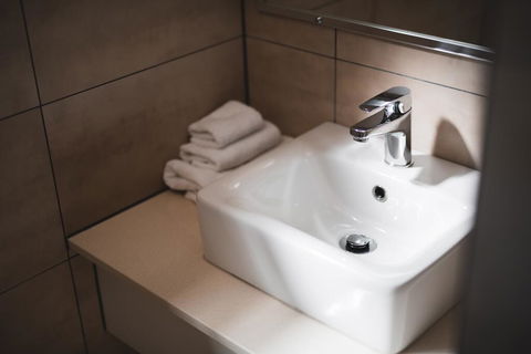 Noosa Sun Motel - Broome Tourism 3