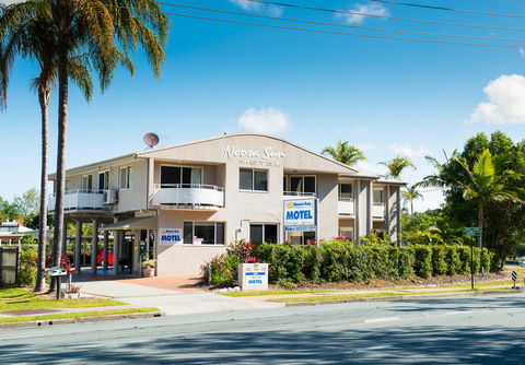 Noosa Sun Motel - Broome Tourism 0