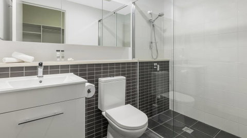 Oaks Brisbane Woolloongabba Suites - Broome Tourism 1