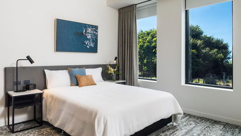 Oaks Cairns Hotel - Broome Tourism 3