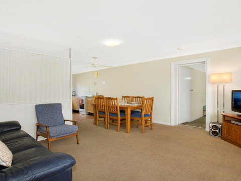 Ocean Blue Apartment Five - Ground Floor Apartment - Broome Tourism 1