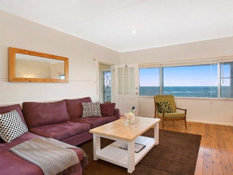 Ocean Blue Apartment Two - Oceanfront Apartment - Broome Tourism 0