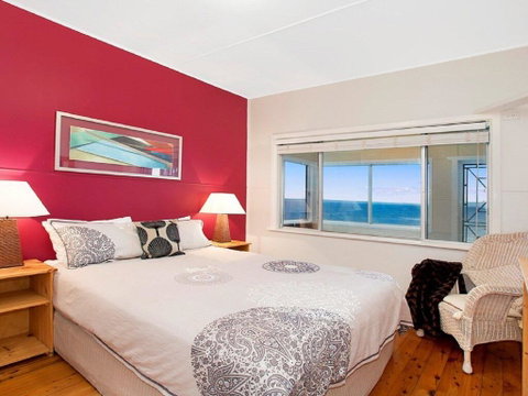 Ocean Blue Apartment Two - Oceanfront Apartment - Broome Tourism 2