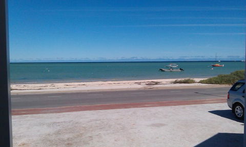 Oceanside Village - Broome Tourism 1