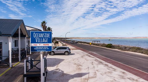 Oceanside Village - Broome Tourism 0