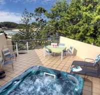oceanview 6 with rooftop terrace  spa - Broome Tourism