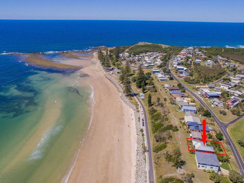 Pacifica 1 - On The Beach At Brooms Head - Broome Tourism 2