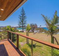 Pacifica 1 - On the beach at Brooms Head - Broome Tourism