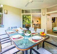 Palm Cove Holiday Apartment - Broome Tourism