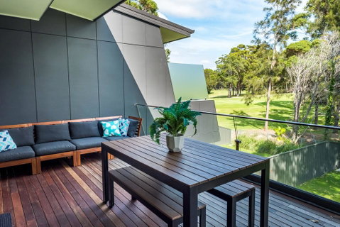 Pandanas Apartments 17A - Mollymook Beach - Broome Tourism 1