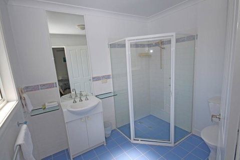 Paradise Waters - No. 19 - Broome Tourism 1