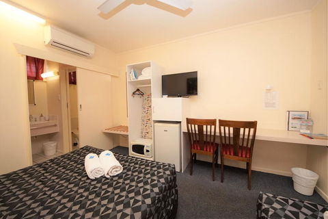 Parkside Motel & Licensed Restaurant - Broome Tourism 2