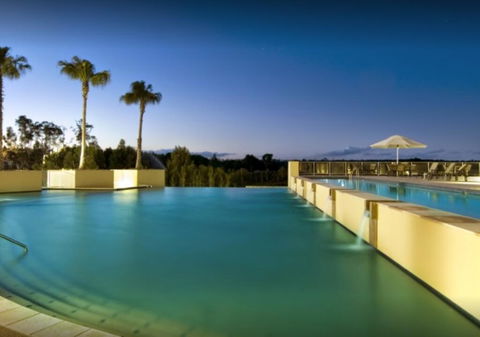 Pelican Waters Golf Resort And Spa Unit 1006 - Broome Tourism 3