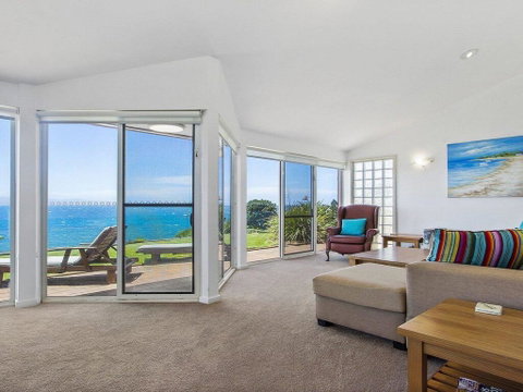 Penguin Head Retreat - Fabulous Views - Broome Tourism 0