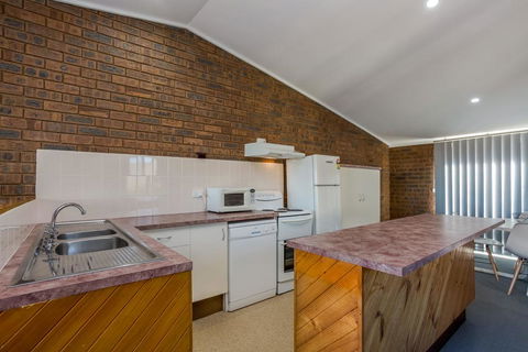 Penguin Mews 3 In Merimbula - Broome Tourism 3