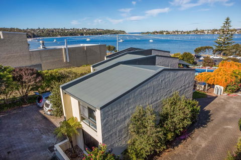 Penguin Mews 3 In Merimbula - Broome Tourism 0