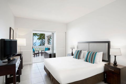 Peppers Beach Club & Spa - Broome Tourism 3