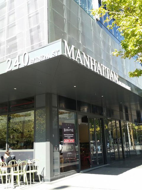 Perfectly Located Modern Apartment - Canberra CBD - Broome Tourism 3