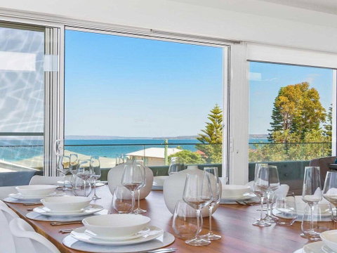 Perpendicular Penthouse - Modern Beachside Apartment - Broome Tourism 2