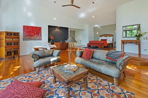 Pethers Rainforest Retreat - Broome Tourism 1