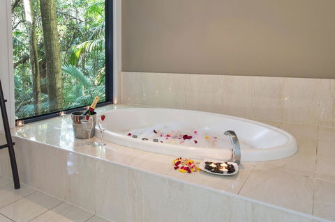Pethers Rainforest Retreat - Broome Tourism 2