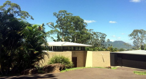 Phoenix Eumundi Bed & Breakfast - Broome Tourism 1