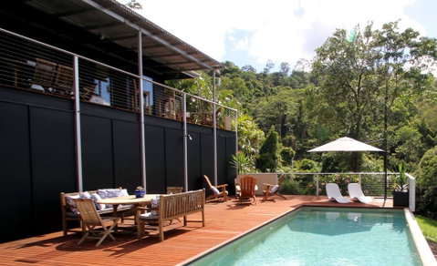Phoenix Eumundi Bed & Breakfast - Broome Tourism 2