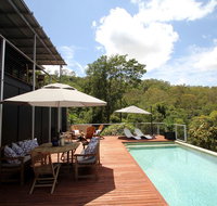 Phoenix Eumundi Bed  Breakfast - Broome Tourism