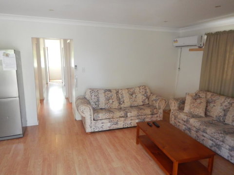 Pine Cottage - Broome Tourism 1