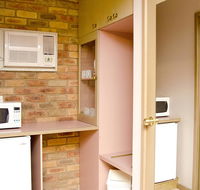 Pines Country Club Motor Inn - Broome Tourism