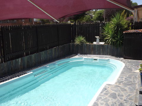 Poet's Recall Motel - Broome Tourism 1